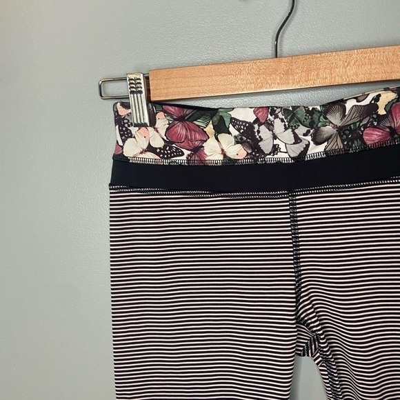 Lululemon Run: Inspire Crop II *All Full-On Luxtreme Butterfly Band - Picture 10 of 16